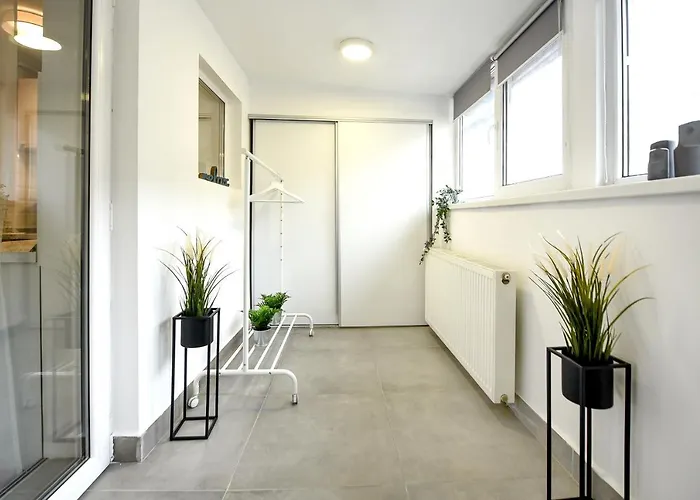 Spacious 1br In The Center - Amazing For Extended * Bukareszt