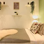 Appartement Spacious 1br In The Center - Amazing For Extended Boekarest