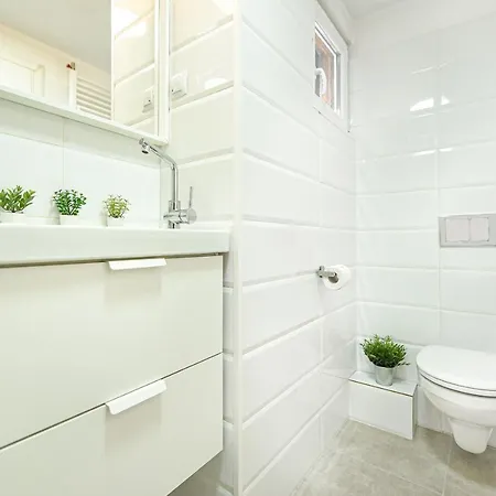 Appartement Spacious 1br In The Center - Amazing For Extended *