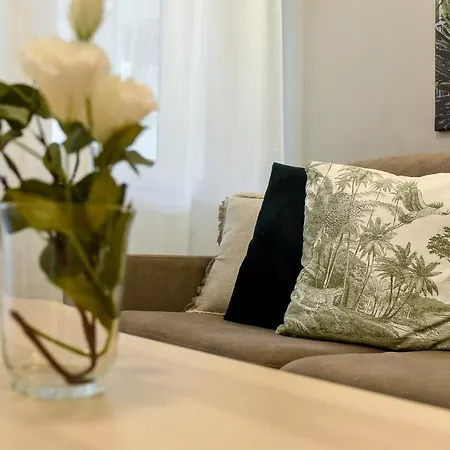 Spacious 1br In The Center - Amazing For Extended 公寓 *