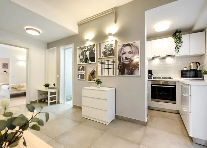 Spacious 1br In The Center - Amazing For Extended Apartman