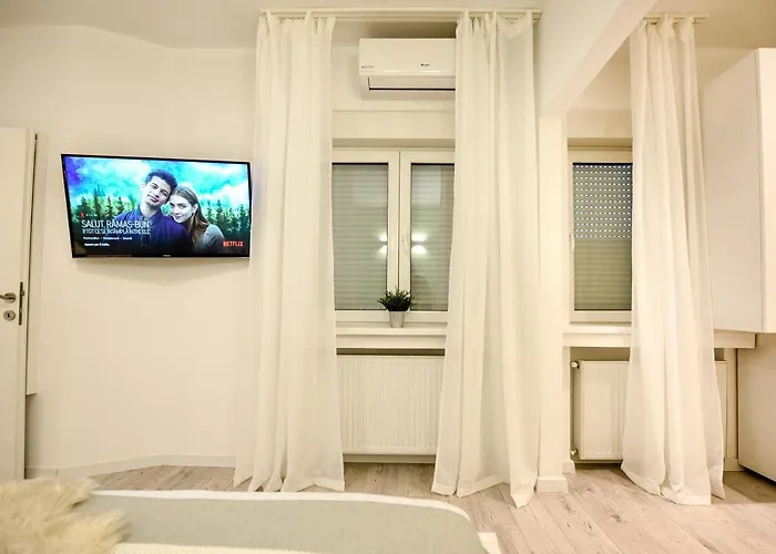 Spacious 1br In The Center - Amazing For Extended