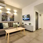Spacious 1br In The Center - Amazing For Extended Apartmán *